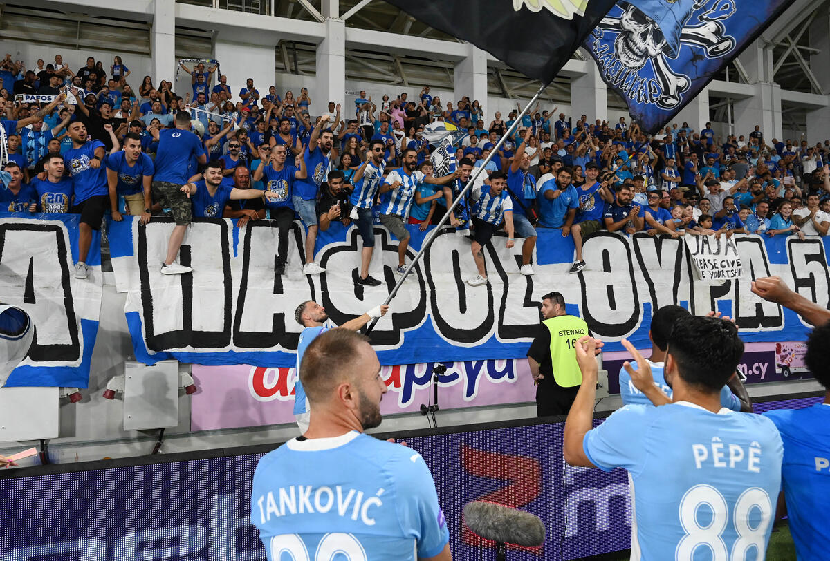«Οι φίλοι Παφίτες να ετοιμάζουν βαλίτσες γιατί θα έχει ταξίδια!» thumb