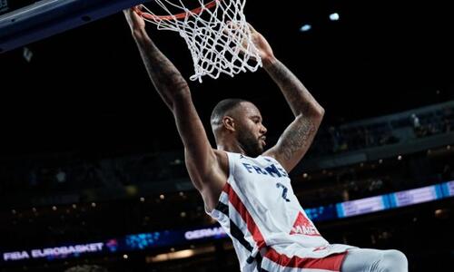 «Επιστρέφει στην Euroleague με την Παρί ο Εμπαγιέ» thumb
