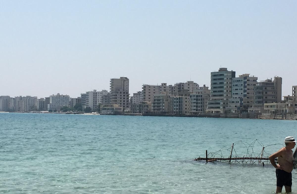 Ανόρθωση: Επίσκεψη στην Αμμόχωστο - Κίνηση με ισχυρό συμβολισμό thumb