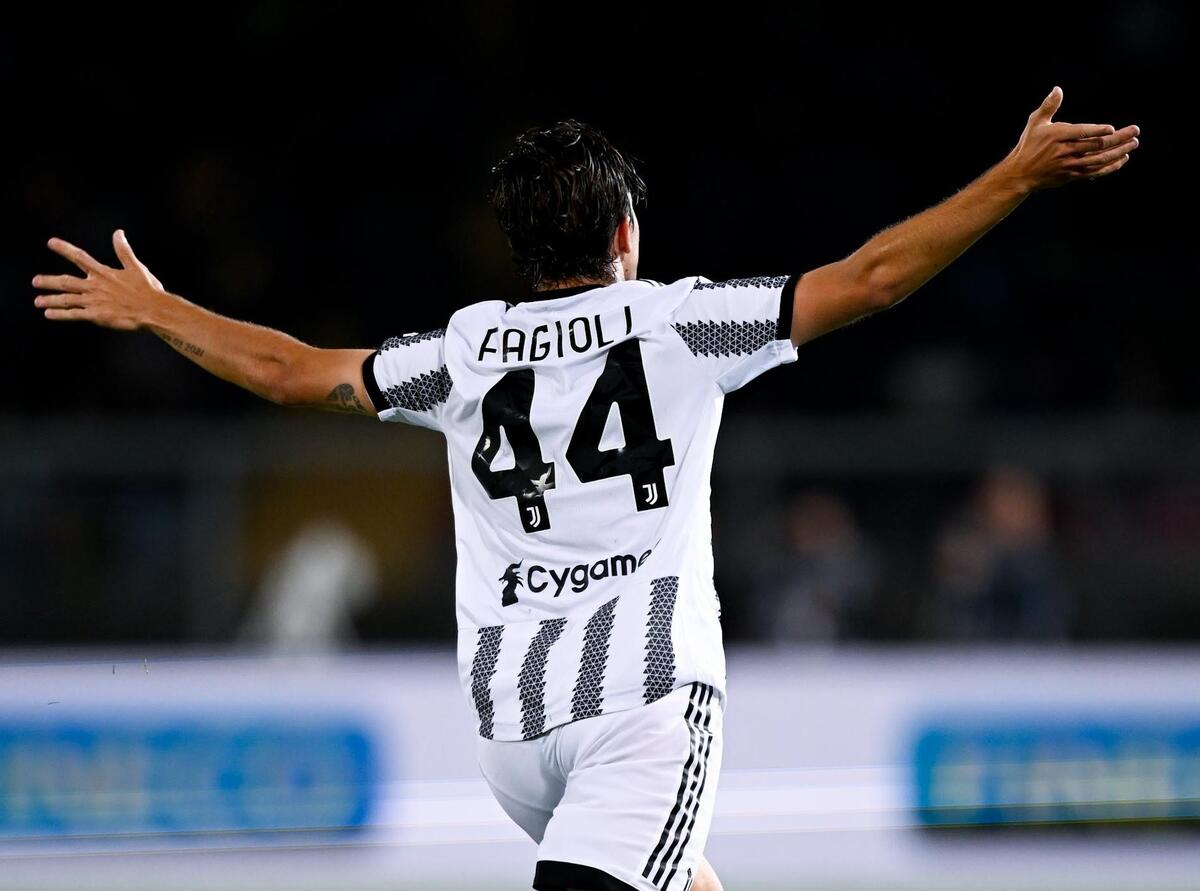 Serie A: Πέρασε από το Λέτσε η Γιουβέντους thumb
