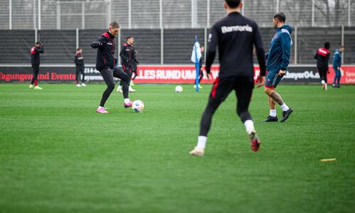 Bundesliga: Ντέρμπι κορυφής στο Λεβερκούζεν thumb