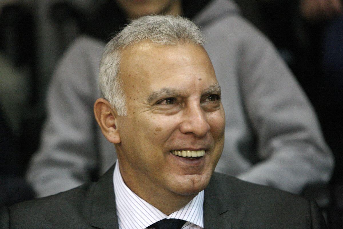Ο Νίκος Γκάλης αποδέχθηκε τη πρόταση του Φασούλα να γίνει επίτιμος πρόεδρος της ΕΟΚ thumb