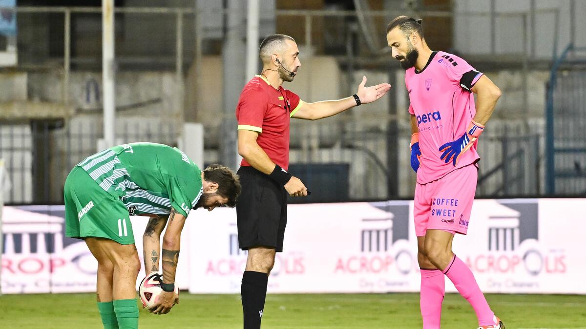 «Θα τον καλέσουμε να μας πει τι εννοούσε» thumb