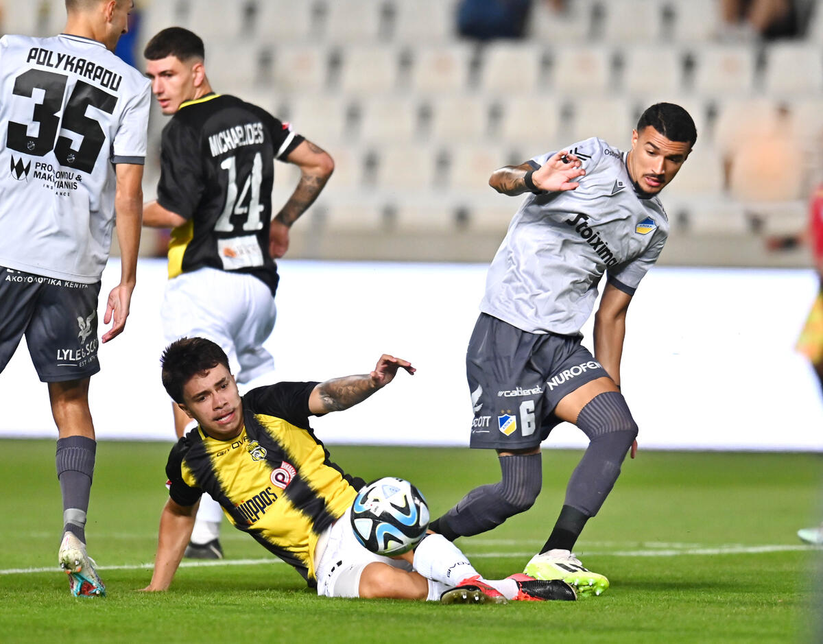 ΑΠΟΕΛ-Πέγεια 2-0: Πήρε την πρόκριση με άνετη επικράτηση thumb