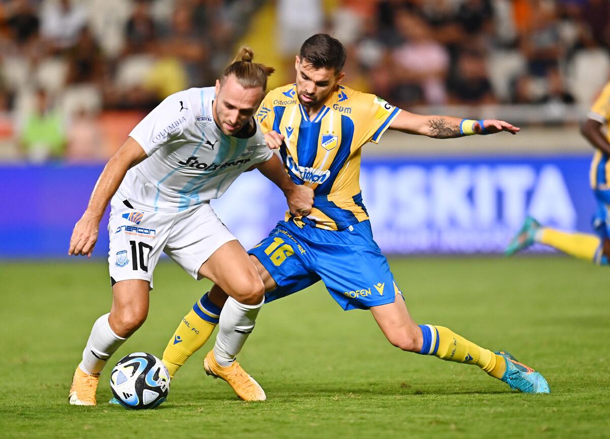 ΑΠΟΕΛ - Απόλλων 1-1: Πέτροβιτς και Νταρίκουα το μοίρασαν στην Λευκωσία! thumb