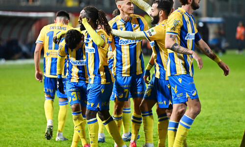 Νέα Σαλαμίνα-ΑΠΟΕΛ 0-4: Ένα τετράλεπτο ήταν αρκετό thumb