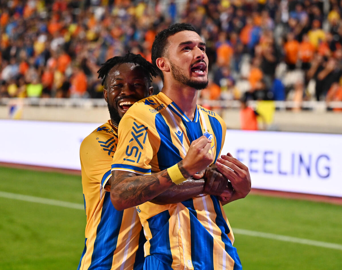 ΑΠΟΕΛ – ΑΕΛ 1-0: Η «ζωγραφιά» του Βιτάλ υπέγραψε την έβδομη σερί! thumb