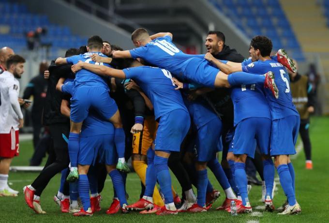 Ο μονόδρομος της νίκης και τα σενάρια πρόκρισης της Ελλάδας thumb