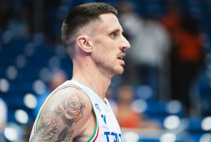 Συγκλονιστικός Πολονάρα αποκάλυψε τα λόγια της κόρης του όταν έμαθε πως έχει λευχαιμία! thumb