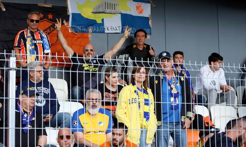 Φωτορεπορτάζ: Οι ΑΠΟΕΛίστες στο «LNK Sporta Parks» thumb