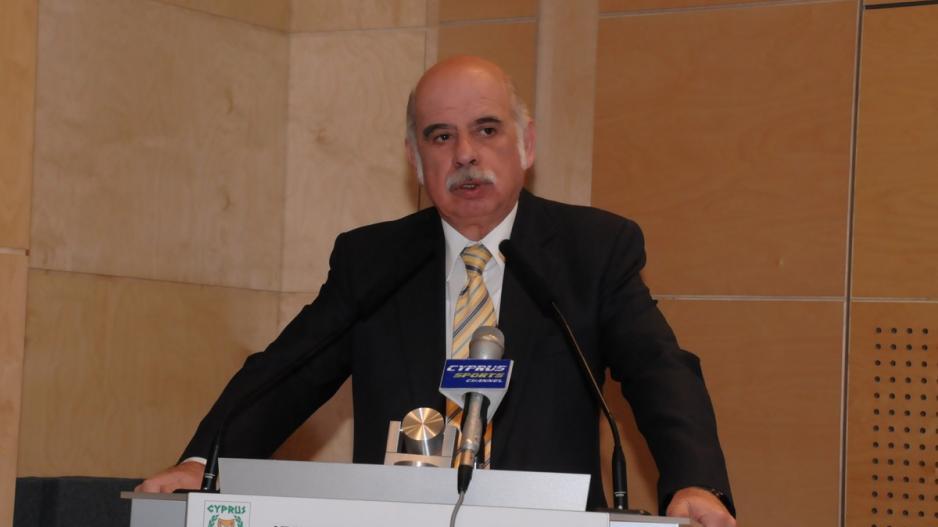 ΑΠΟΕΛ: Προσφορά-ρεκόρ από την οικογένεια του Ιωαννίδη thumb