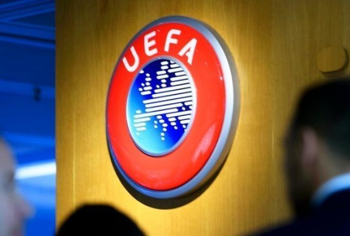Ισόβιος αποκλεισμός στον προπονητή που βιντεοσκόπησε κρυφά γυναίκες παίκτριες thumb