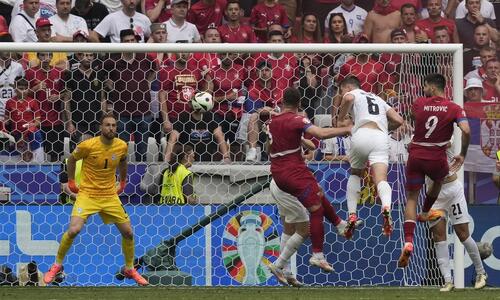 Ζωντανή με γκολ στο 95' η Σερβία, τη χάλασε στη Σλοβενία! thumb