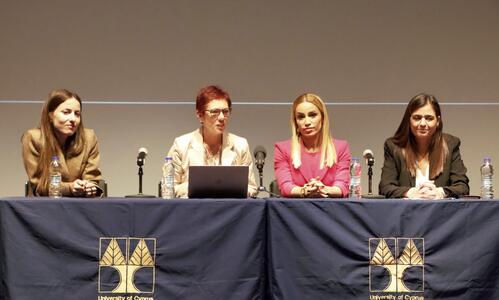 Μήνυμα ισότητας έστειλε η Καρολίνα Πελενδρίτου thumb