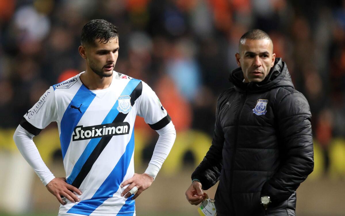 Αντίδραση: Ζητούν την παραίτηση του Μακρίδη! (ανακοίνωση) thumb