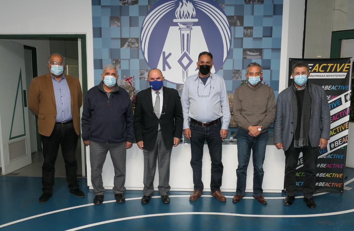 Συνάντηση Μιχαηλίδη με το Σωματείο «ο Κορμακίτης»    thumb