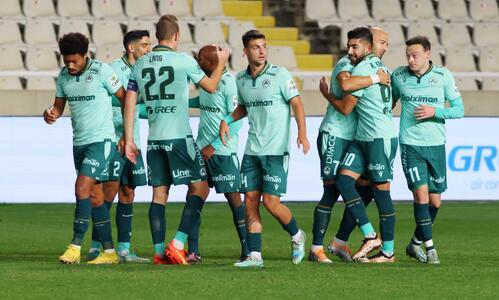 Βίντεο: Έτσι ήρθε το 3ο σερί τρίποντο για την Ομόνοια!  thumb