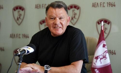 Κούγιας: «Παλτό 135.000 ευρώ που δεν βρήκε ομάδα ούτε στο Πακιστάν» thumb