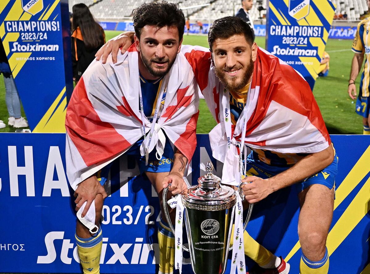 Επίσημη εξέλιξη για Ντβάλι και Κβιλιτάια! thumb