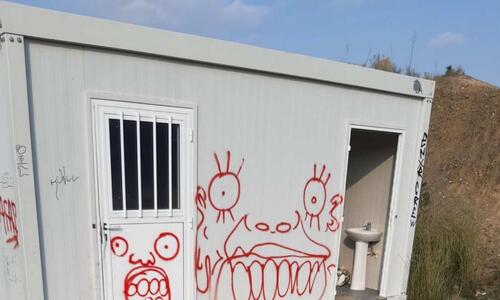 Θλιβερές εικόνες, βανδάλισαν γήπεδο στο Τσέρι! thumb