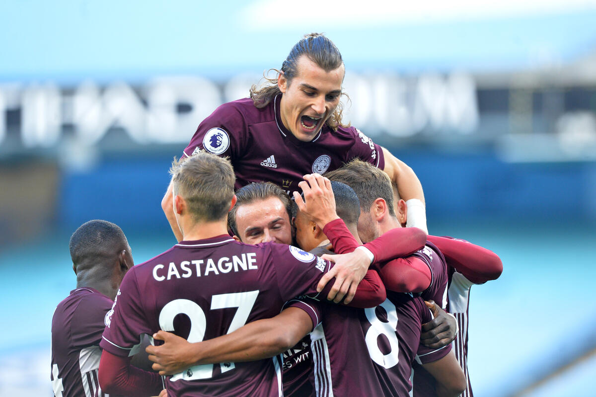 Premier League: Η Λέστερ ΔΙΕΣΥΡΕ τη Μάντσεστερ Σίτι! thumb