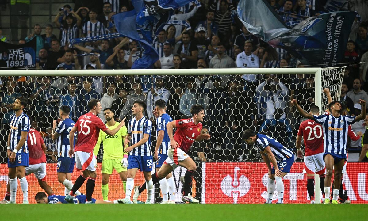 Έριξε την τιμή η Γιουνάιτεντ για Μαγκουάιρ - τον βγάζει στο «σφυρί» thumb