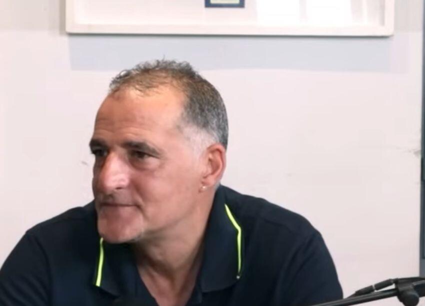 «Καυστικός» Μαλέκκος: «Είμαστε ερασιτέχνες - Σχολείο ο Παναθηναϊκός» thumb