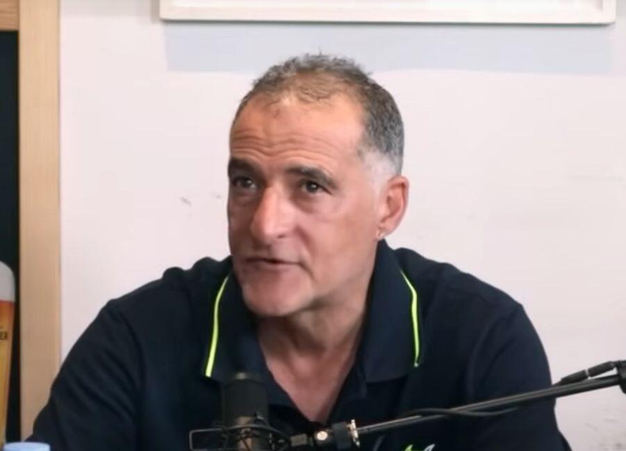 Σταράτος ο Μαλέκκος: «Δεν έχουμε τη δική μας ταυτότητα» thumb