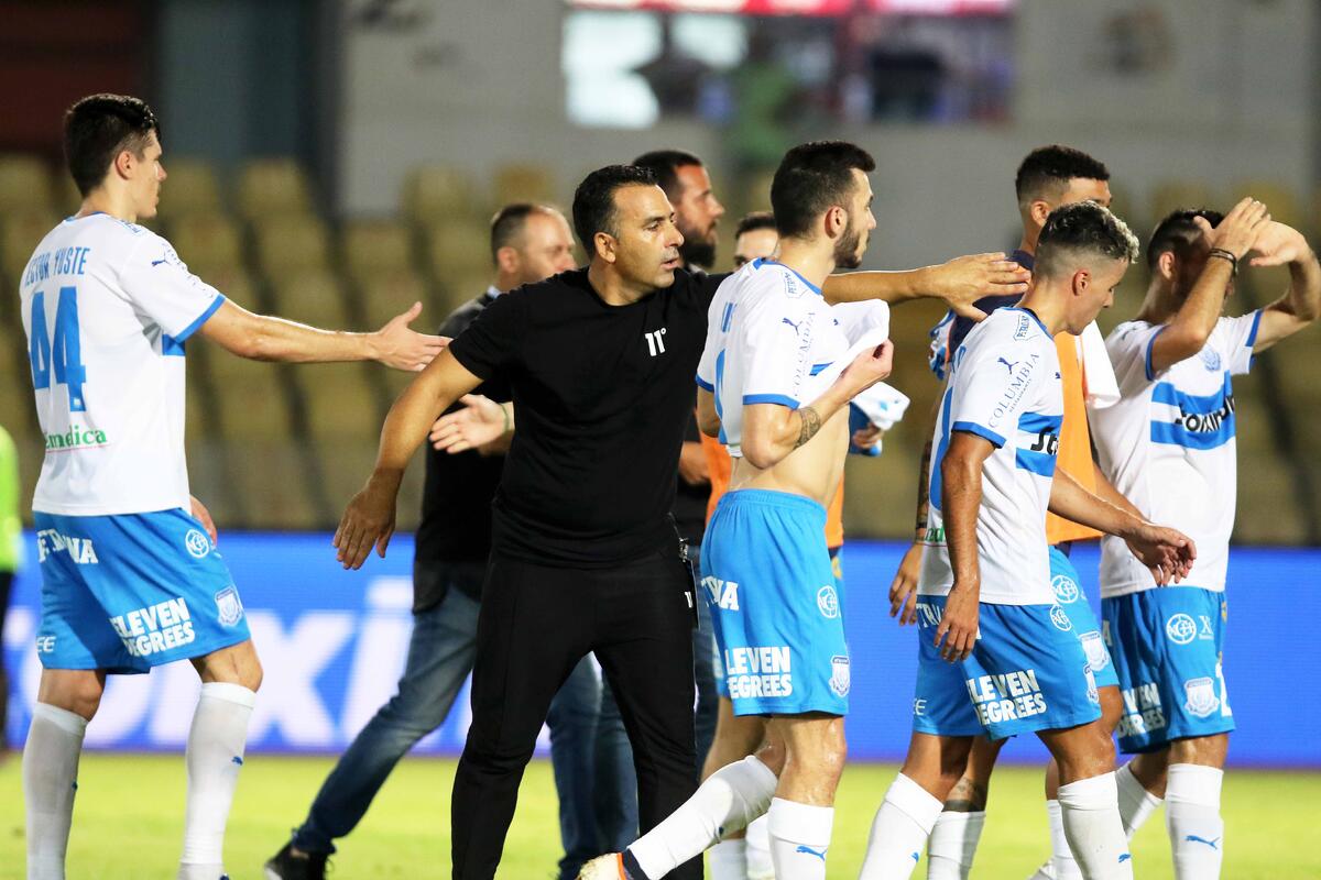 Αν ρωτούσαμε τον Αυγουστή…  thumb