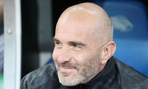 «Αυτό δεν είναι ποδόσφαιρο - Δεν γίνεται δίωρη διακοπή αγώνα» thumb