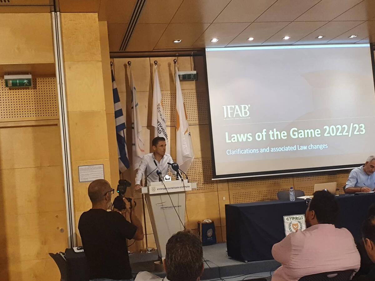 Mάζιτς για αντιδράσεις: «Δεν είμαι ο Άγιος Βασίλης για να ικανοποιώ επιθυμίες!» thumb
