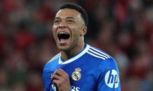 Στην αποστολή Εμπαπέ και Μπέλιγχαμ - Ενισχυμένη στο Έτιχαντ η Ρεάλ  thumb