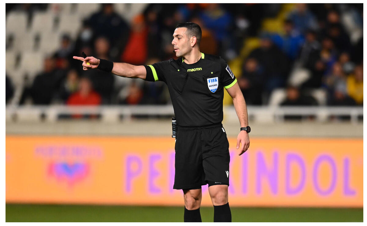 Αυτός σφυρίζει στο μεγάλο ντέρμπι thumb