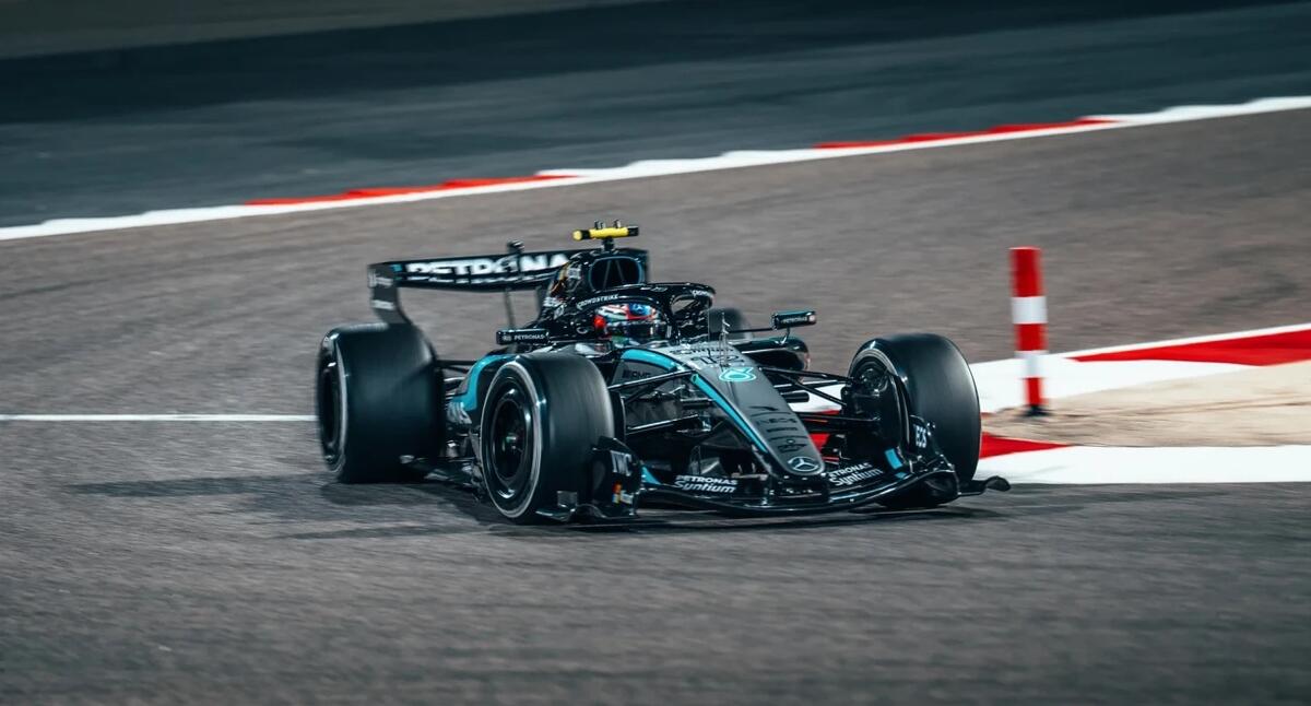 F1: Η Mercedes κυριάρχησε και στις δοκιμές στο Μπαχρέιν - Προβλήματα για τη Ferrari του Χάμιλτον thumb