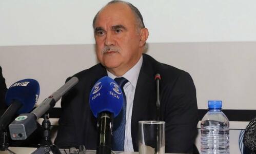 «Εκείνοι παπάδες, εκείνοι τατάδες...» thumb