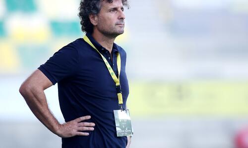 Ιδιάκεθ: «Χαρούμενος με την εικόνα των παικτών» thumb