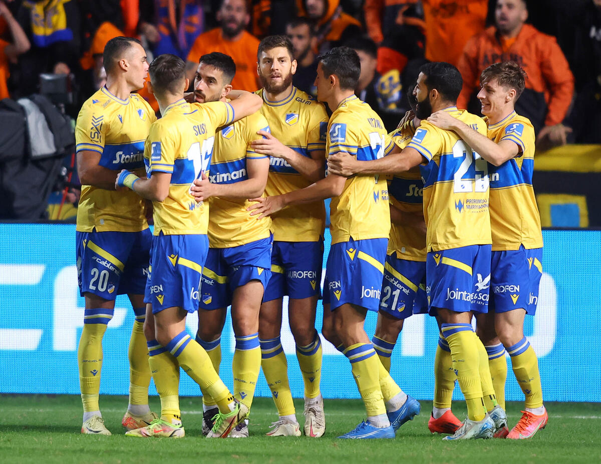 ΑΠΟΕΛ - Ανόρθωση 2-0: «Πάτησε» τριάδα με Λαΐφη και Ντράζιτς  thumb