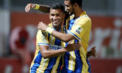 ΑΕΖ – ΑΠΟΕΛ 0-2: Με «χρυσή» αλλαγή Μαρκίνιος το πρώτο «διπλό» της σεζόν!  thumb