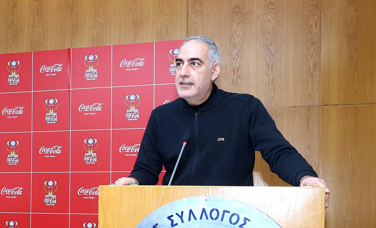 Σιαμπουλλής για Κύπελλο, εμβόλιμη αγωνιστική και Εθνική! (Σχόλιο για τους ξένους διαιτητές) thumb