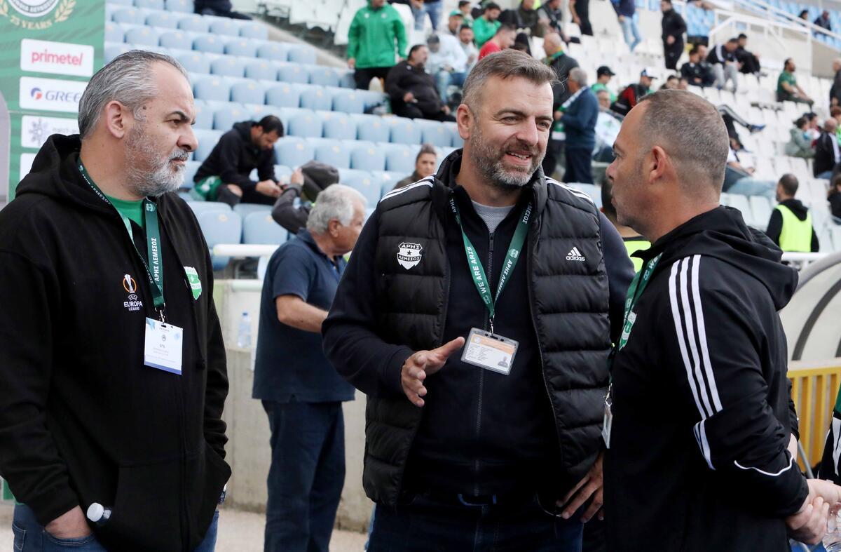 «Σίγουρα αυτός δεν είναι ο Άρης, πρέπει να δούμε τι έφταιξε...» thumb