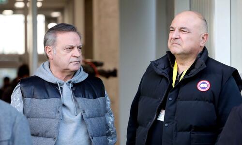 Μαζί... Καραπατάκης - Πετρίδης thumb