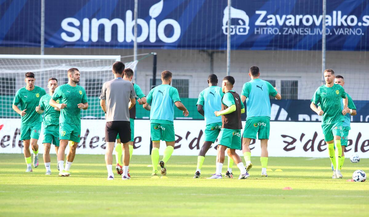 Γεύση από Stadion Celje και έτοιμη η ΑΕΚ για το βήμα πρόκρισης (φωτορεπορτάζ) thumb