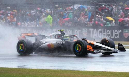 Κυριαρχία Νόρις και McLaren στο χαοτικό GP του Σίλβερστοουν! thumb