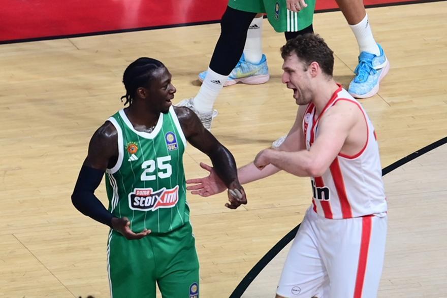 O Ναν έχρισε… διάδοχό του και MVP της φετινής Euroleague τον Βεζένκοφ! thumb