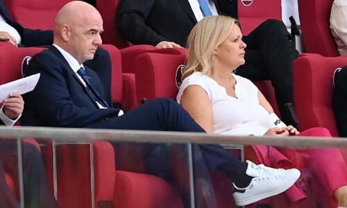 Η Υπουργός Εσωτερικών της Γερμανίας προκάλεσε... αμηχανία στον Ινφαντίνο (pics-vid) thumb