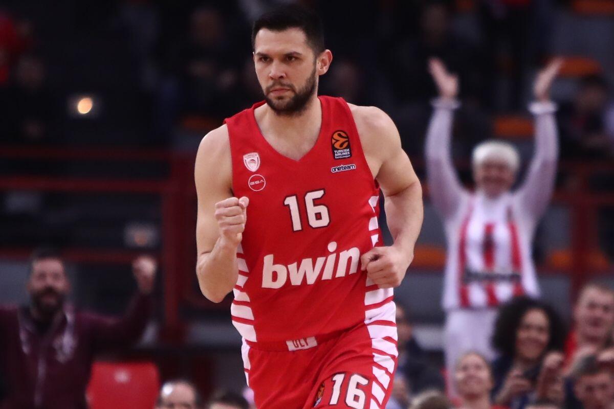 Απολαυστικός Ολυμπιακός συνέτριψε την Μπάγερν! thumb