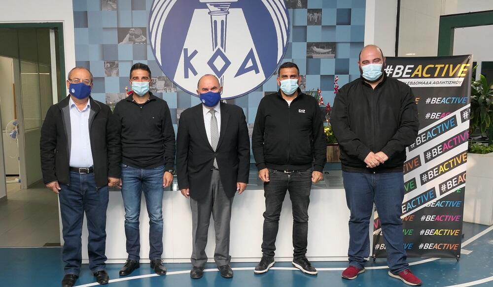 Ο πρόεδρος του ΚΟΑ συναντήθηκε με το σωματείο ΕΝΠ thumb
