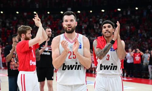 Πίτερς: «Κερδίσαμε την EuroLeague και κανείς δεν μπορεί να μας το πάρει αυτό» thumb