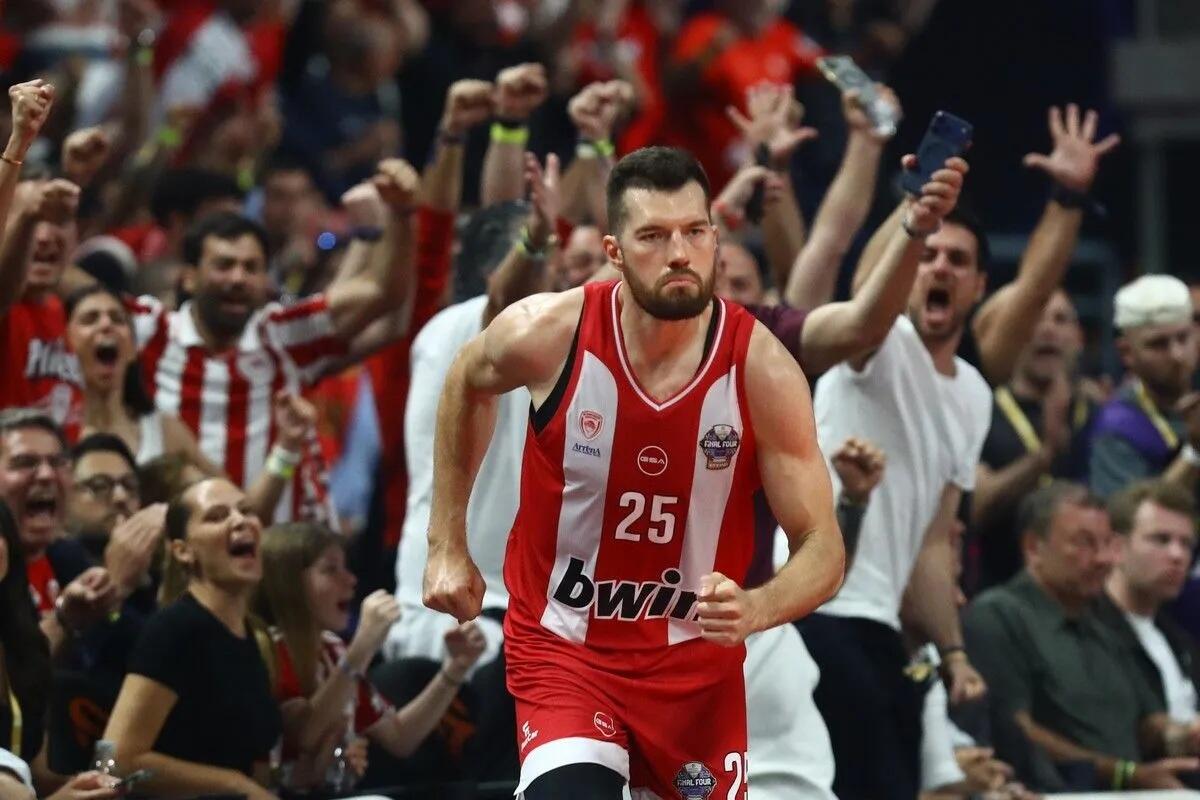 Το εκπληκτικό Final-4 του Άλεκ Πίτερς: Αυτά έκανε ο Αμερικανός παίκτης του Ολυμπιακού thumb