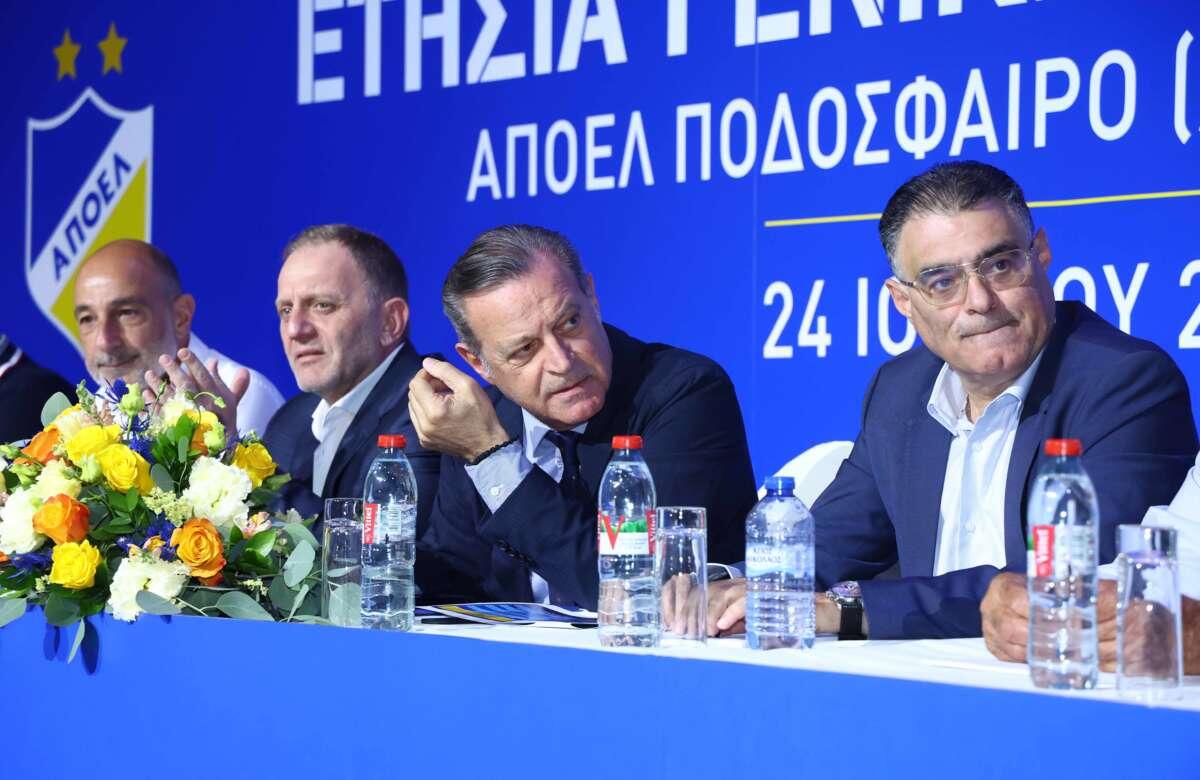 Κρίσιμη συνεδρία και όλα ανοικτά thumb